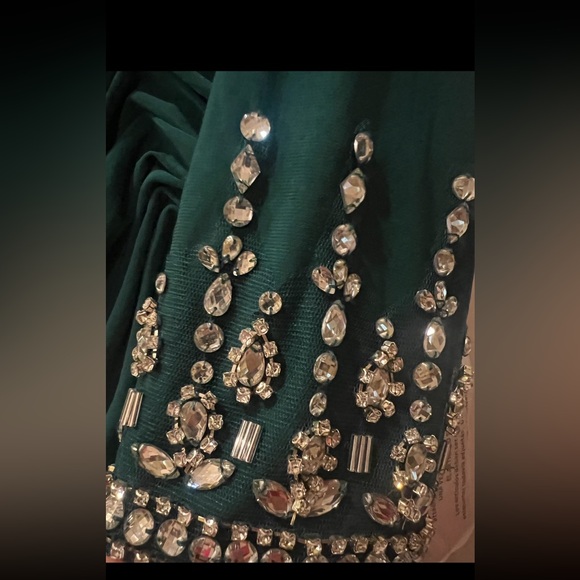 🌺Mac Duggal Gown - Picture 9 of 14